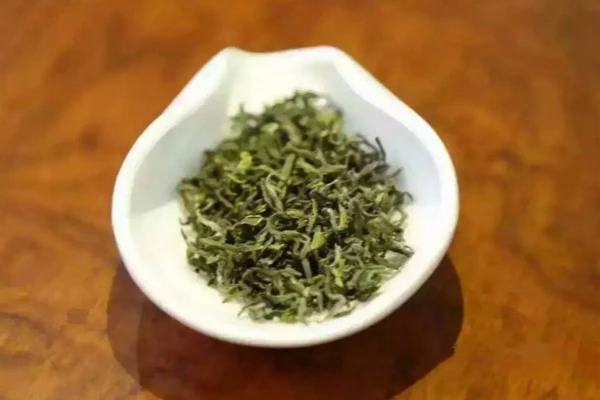 龙井茶究竟有何特别之处，被誉为中华第一茶？